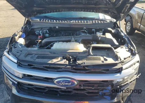 2023 Ford Expedition Max Xlt from USA, damaged, VIN 1FMJK1J87PEA51321